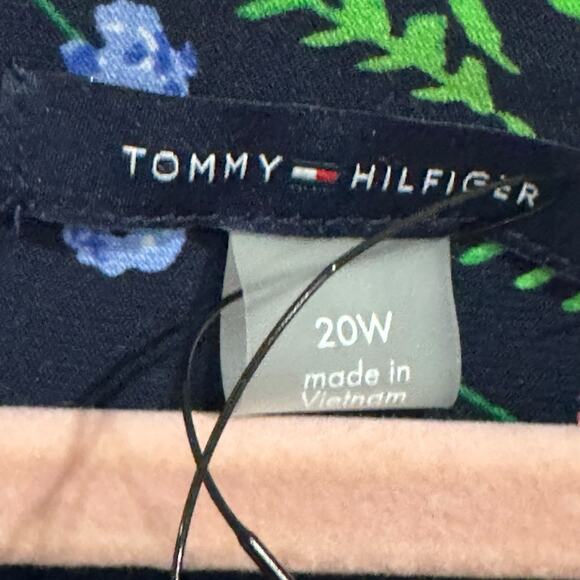 Tommy Hilfiger Women's Black Floral Ruffle-Trim Shift Dress Plus Size 20W - Picture 4 of 7